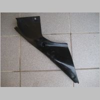 Yamaha R1 2004-06 jobb belso idom .jpg